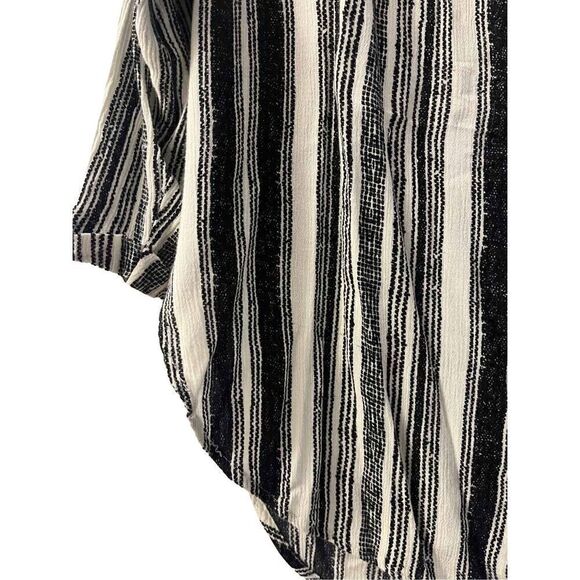 Western Serape Button Down Shirt XS - Picture 3 of 7